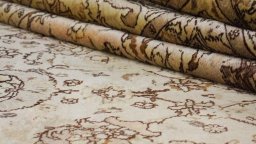 Close-up detail of 1920s Tabriz rug from Iran / Persia showing Wool weave