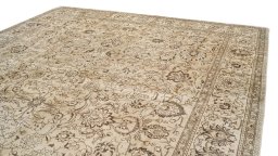 Surface texture of 1960s Tabriz rug with natural Wool and intricate pattern