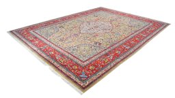 Close-up detail of 1950s Tabriz rug from Iran / Persia showing Wool weave