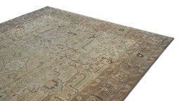 Surface texture of 1950s Tabriz rug with natural Wool and intricate pattern