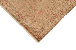 Backside of handmade 1950s Tabriz rug showing knot structure and weave density