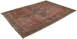 Corner detail of 1930s Tabriz rug showing border pattern and Wool pile