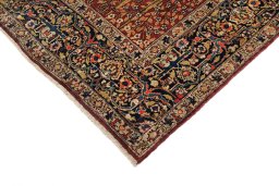 Close-up detail of 1930s Tabriz rug from Iran / Persia showing Wool weave