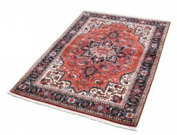 Close-up detail of New Tabriz rug from Iran / Persia showing Cork weave