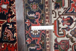 Full view of New Tabriz rug from Iran / Persia, 152 × 105 cm in Red tones