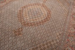 Close-up detail of New Tabriz rug from Iran / Persia showing Wool weave