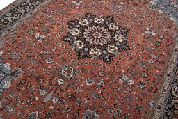 Central medallion detail of New Tabriz rug from Iran / Persia