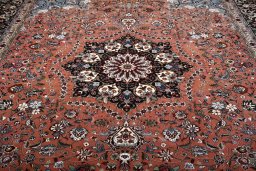 Central medallion detail of New Tabriz rug from Iran / Persia