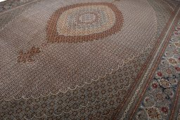 Full view of New Tabriz rug from Iran / Persia, 496 × 350 cm in Beige tones