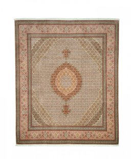 Full view of New Tabriz rug from Iran / Persia, 302 × 250 cm in Beige tones