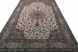 Surface texture of New Tabriz rug with natural Cork and intricate pattern