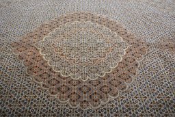 Central medallion detail of 2000s Tabriz rug from Iran / Persia
