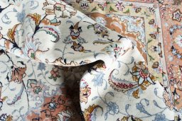 Close-up detail of New Tabriz rug from Iran / Persia showing Cork weave
