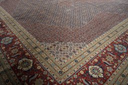 Full view of 1930s Tabriz rug from Iran / Persia, 595 × 400 cm in Blue tones