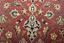 Close-up detail of New Tabriz rug from Iran / Persia showing Cork weave