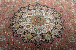 Central medallion detail of New Tabriz rug from Iran / Persia