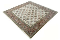 Corner detail of New Tabriz rug showing border pattern and Cork pile