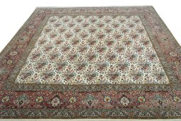 Surface texture of New Tabriz rug with natural Cork and intricate pattern