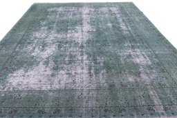Surface texture of 1970s Tabriz rug with natural Wool and intricate pattern
