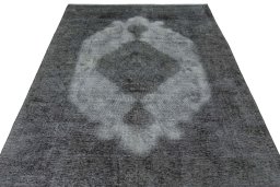 Surface texture of 1950s Tabriz rug with natural Wool and intricate pattern