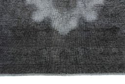 Full view of 1950s Tabriz rug from Iran / Persia, 288 × 196 cm in Gray tones