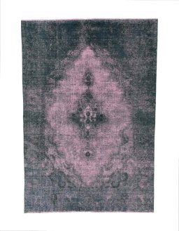 Full view of 1950s Tabriz rug from Iran / Persia, 285 × 197 cm in Red tones