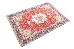 Corner detail of 1980s Tabriz rug showing border pattern and Wool pile