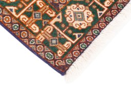 Central medallion detail of 1970s Tabriz rug from Iran / Persia