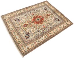 Close-up detail of 1990s Tabriz rug from Iran / Persia showing Wool weave