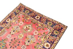 Surface texture of 1980s Tabriz rug with natural Wool and intricate pattern