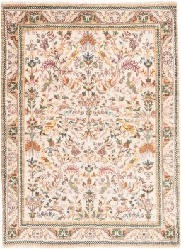 Full view of 1975s Tabriz rug from Iran / Persia, 134 × 100 cm in Cream tones