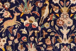 Close-up detail of 1980s Tabriz rug from Iran / Persia showing Wool weave