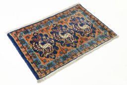 Close-up detail of 1990s Tabriz rug from Iran / Persia showing Wool weave