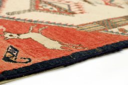 Central medallion detail of 1990s Tabriz rug from Iran / Persia