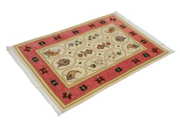 Corner detail of New Tabriz rug showing border pattern and Wool pile
