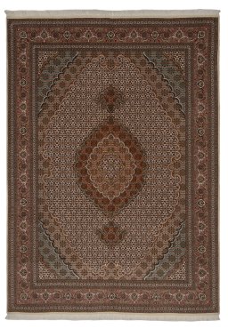 Full view of New Tabriz rug from Iran / Persia, 243 × 175 cm in Beige tones