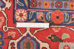 Close-up detail of 2000s Varamin rug from Iran / Persia showing Wool weave