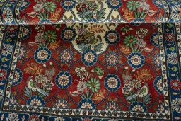 Corner detail of New Varamin rug showing border pattern and Wool pile