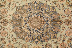 Backside of handmade 1950s Yazd rug showing knot structure and weave density