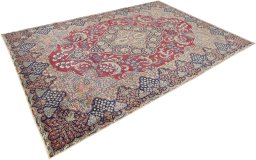 Close-up detail of 1930s Yazd rug from Iran / Persia showing Wool weave