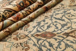 Corner detail of 1930s Yazd rug showing border pattern and Wool pile