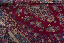 Close-up detail of 1970s Yazd rug from Iran / Persia showing Wool weave