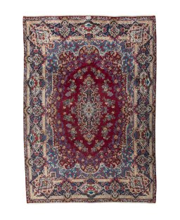Full view of 1970s Yazd rug from Iran / Persia, 370 × 265 cm in Red tones
