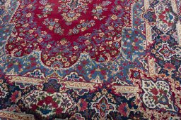 Close-up detail of 1970s Yazd rug from Iran / Persia showing Wool weave