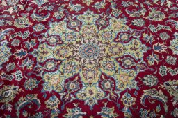 Central medallion detail of 2000s Yazd rug from Iran / Persia