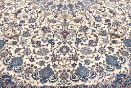 Corner detail of 2020s Nain 6La with Silk rug showing border pattern and Wool pile