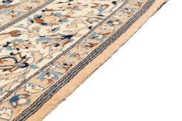 Close-up detail of 2019s Nain 6La with Silk rug from Iran / Persia showing Wool weave