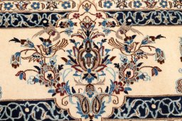 Surface texture of 2021s Nain 6La with Silk rug with natural Wool and intricate pattern