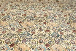 Close-up detail of New Nain 6La with Silk rug from Iran / Persia showing Wool weave