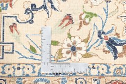 Close-up detail of New Nain 6La with Silk rug from Iran / Persia showing Wool weave